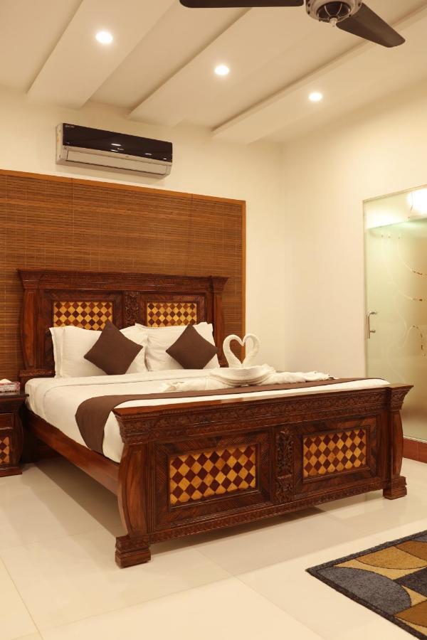 Lawrence View Hotel, Lahore Bagian luar foto
