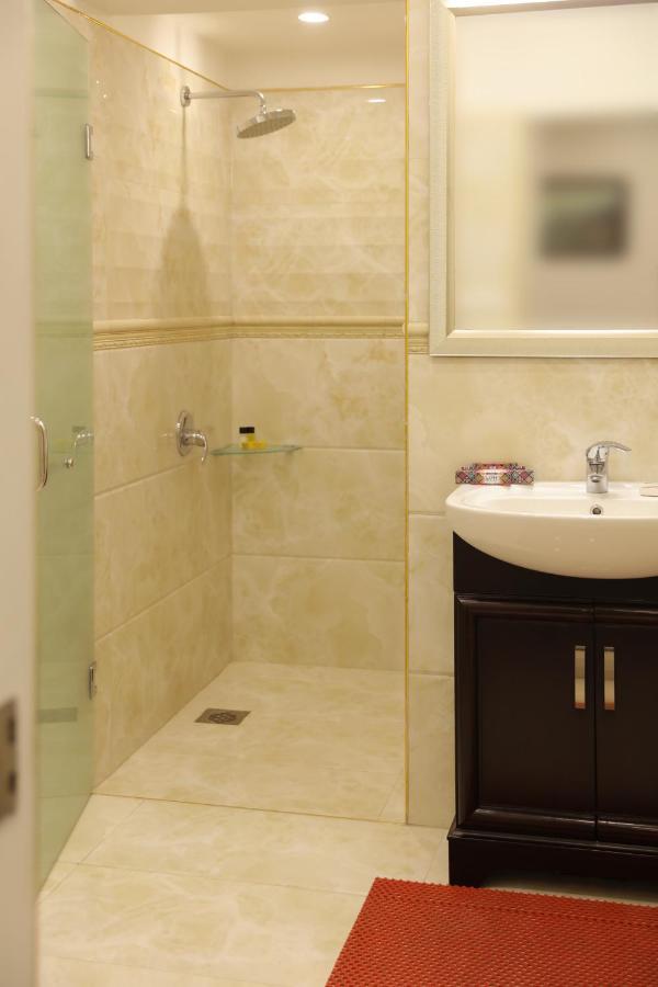Lawrence View Hotel, Lahore Bagian luar foto