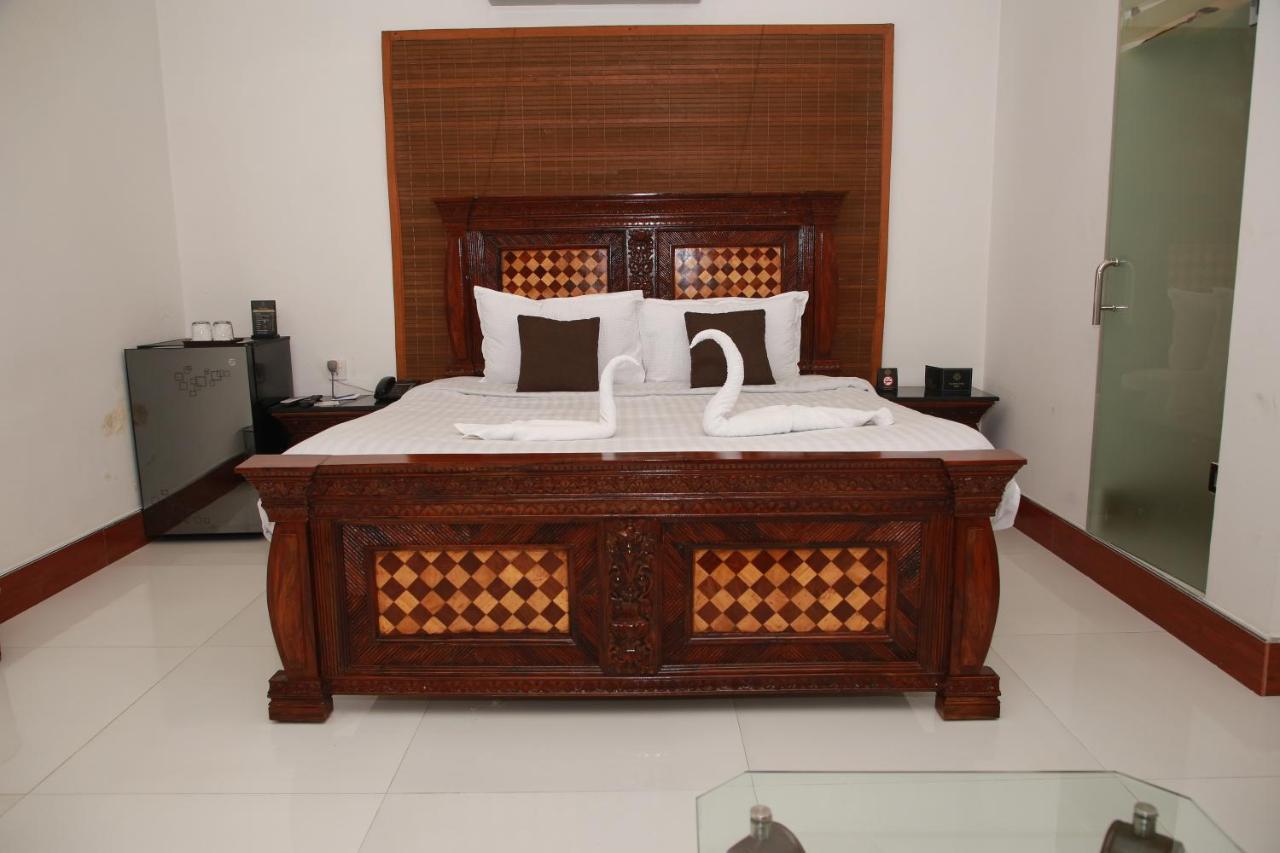 Lawrence View Hotel, Lahore Bagian luar foto