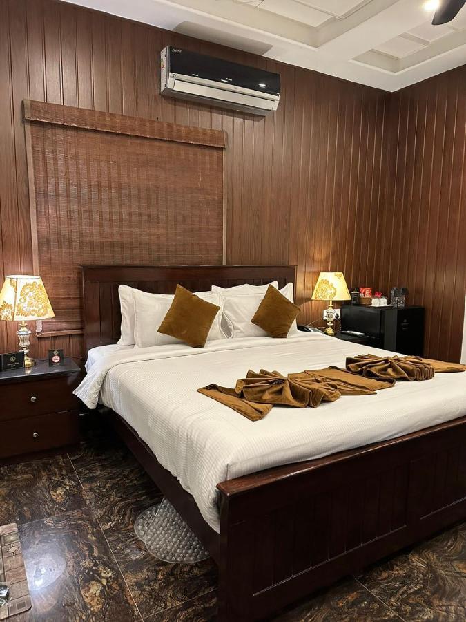 Lawrence View Hotel, Lahore Bagian luar foto