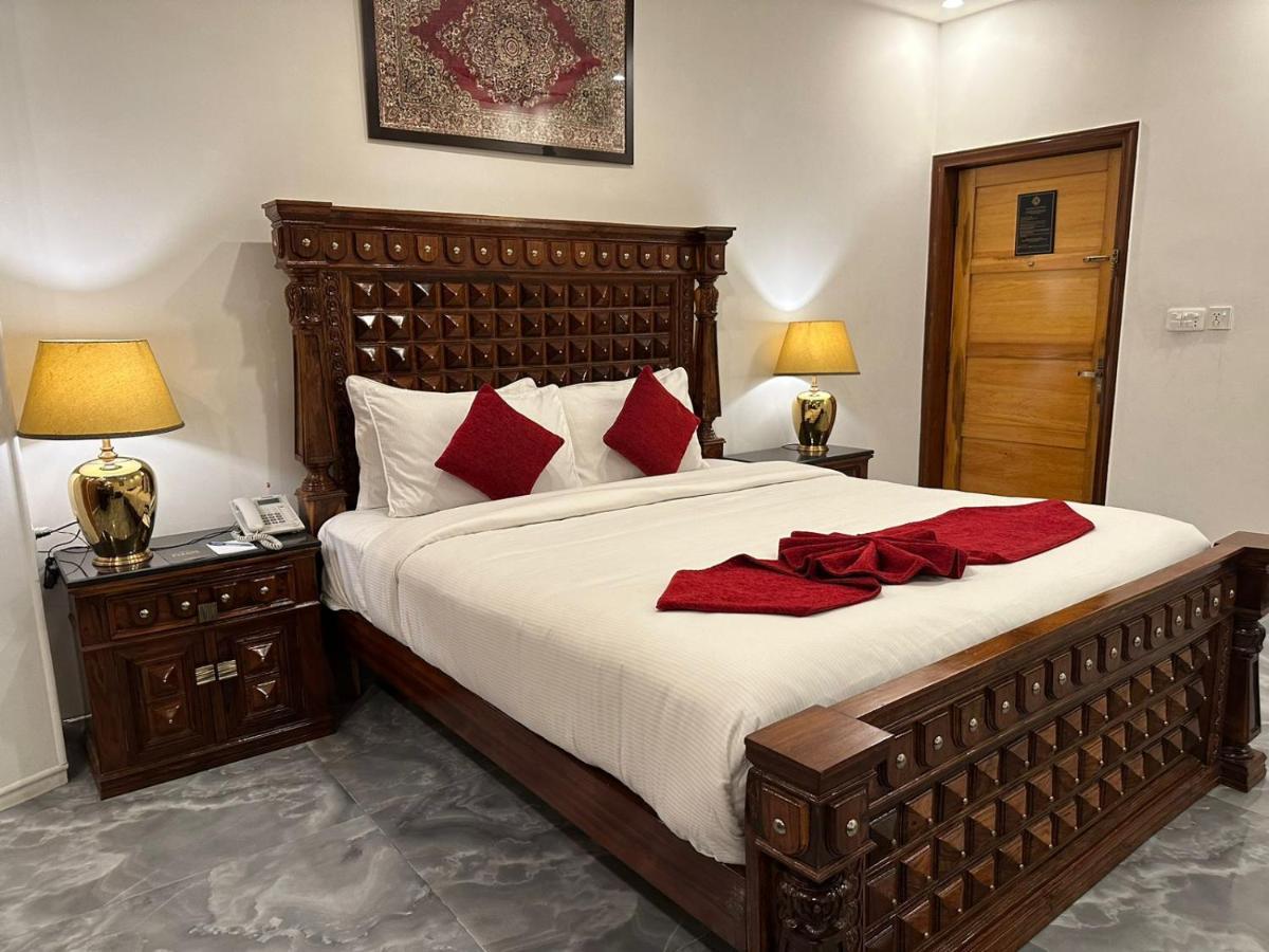 Lawrence View Hotel, Lahore Bagian luar foto